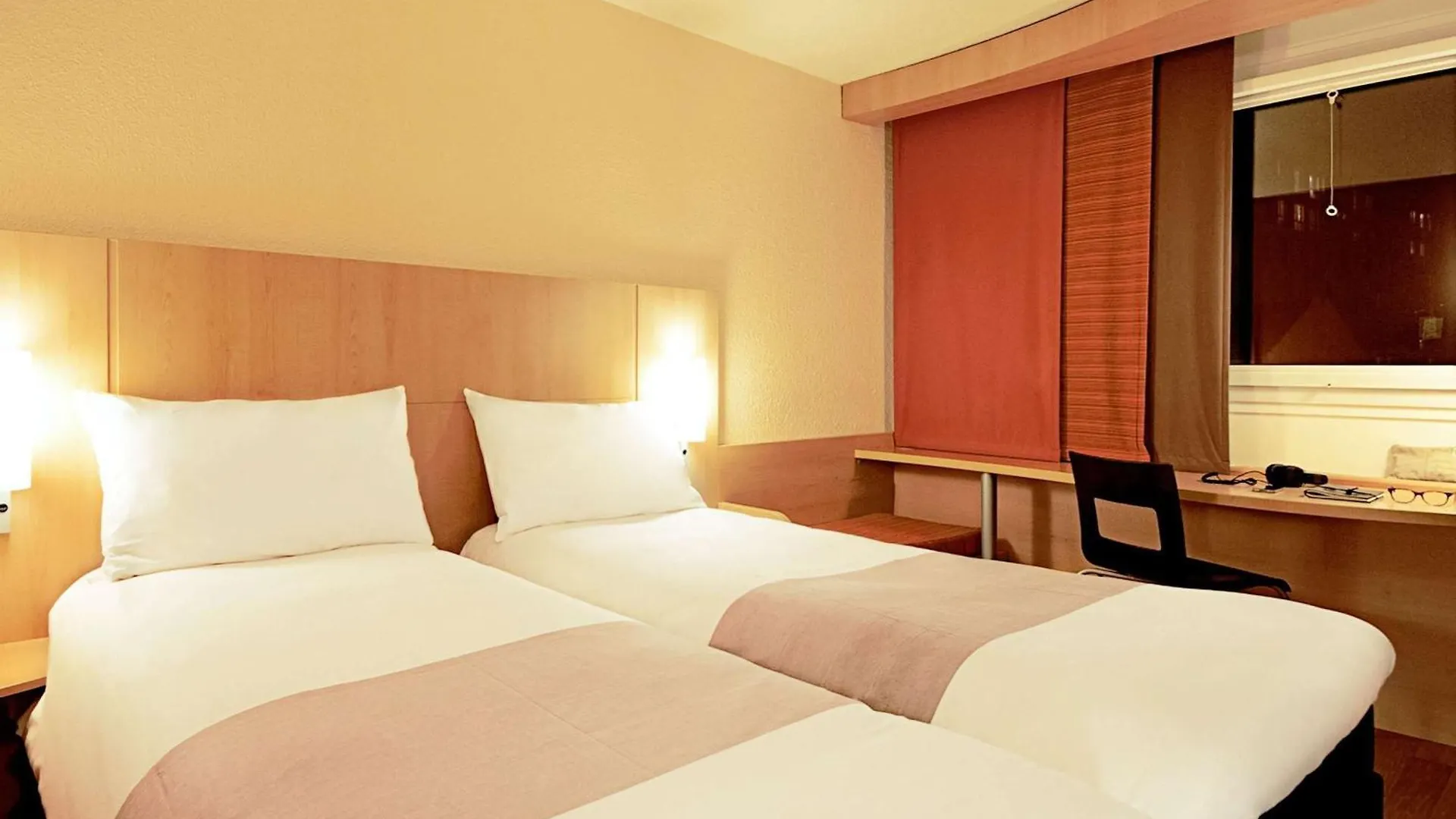 Ibis Aberdeen Centre - Quayside Hotel