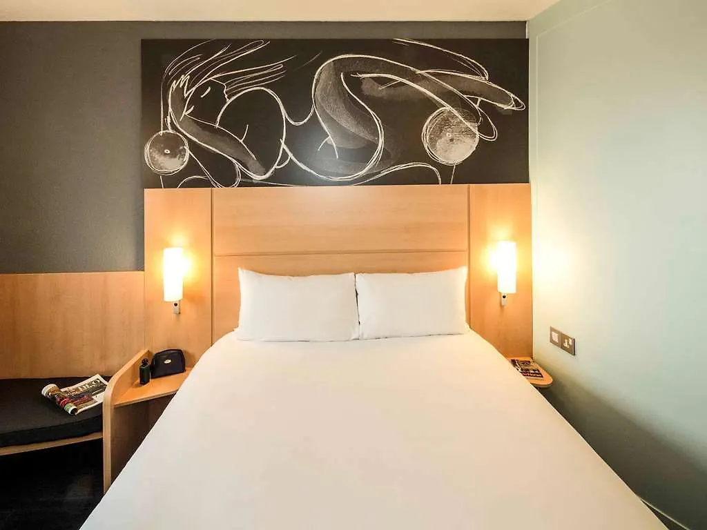 Ibis Aberdeen Centre - Quayside 3*,