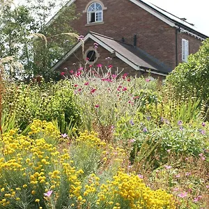 The Mooring Post Bed & Breakfast Gloucester